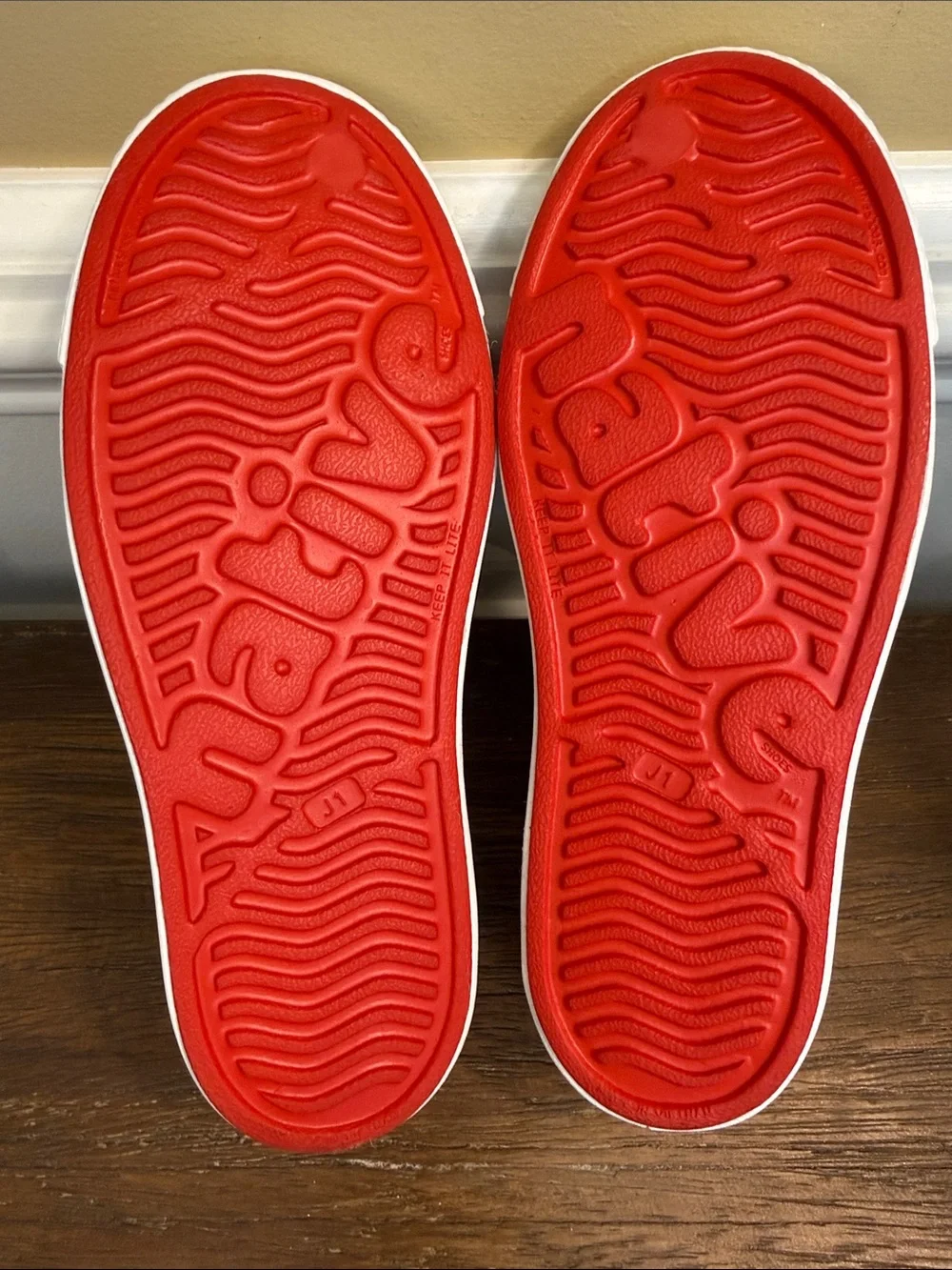 Native X Disney Collaboration Minnie Jefferson Slip Ons